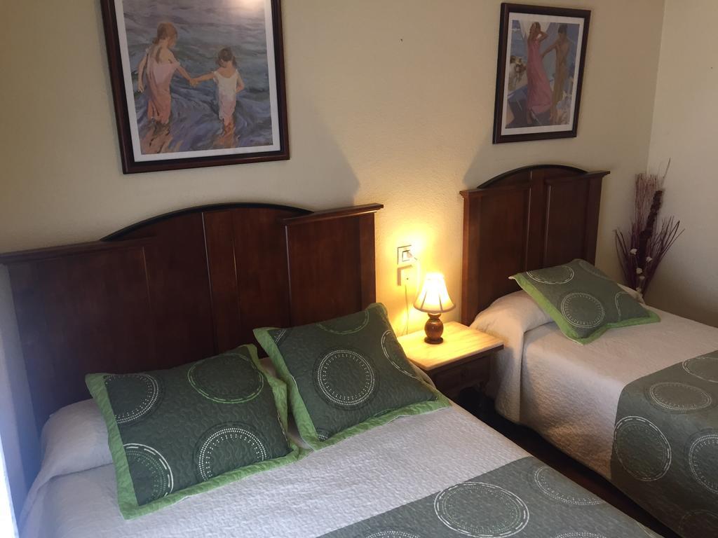 Hostal Victoria Úbeda Chambre photo
